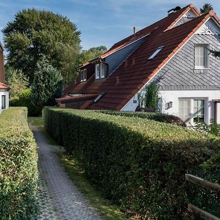 Weide - Gemuetliches Ferienhaus Am Anger In Kloster, Insel Hiddensee Bagian luar foto